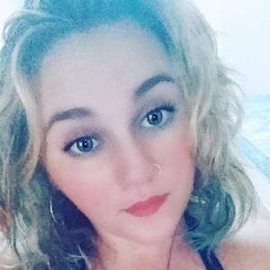 Meet your Posher, Ariana